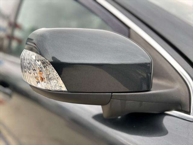 Photo of 2011 Gray Volvo XC90