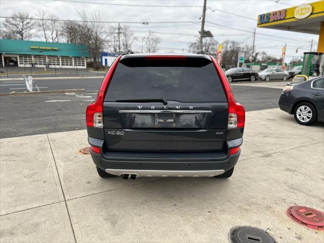 Photo of 2011 Gray Volvo XC90