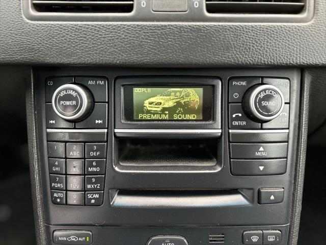 Photo of 2011 Gray Volvo XC90