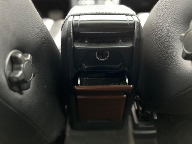 Photo of 2011 Gray Volvo XC90
