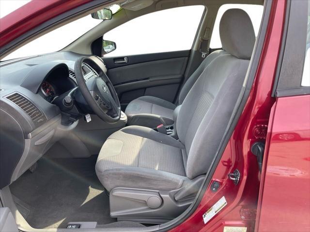 Photo of 2008 Red Nissan Sentra