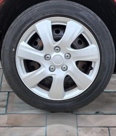 Photo of 2008 Red Nissan Sentra