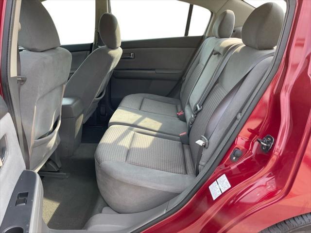 Photo of 2008 Red Nissan Sentra