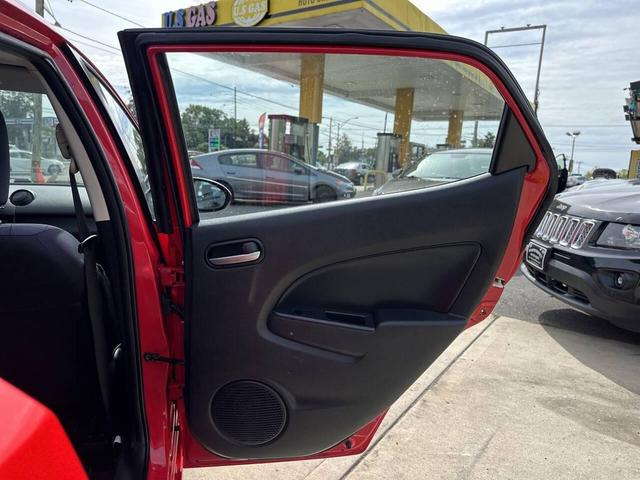 Photo of 2013 True Red Mazda Mazda2
