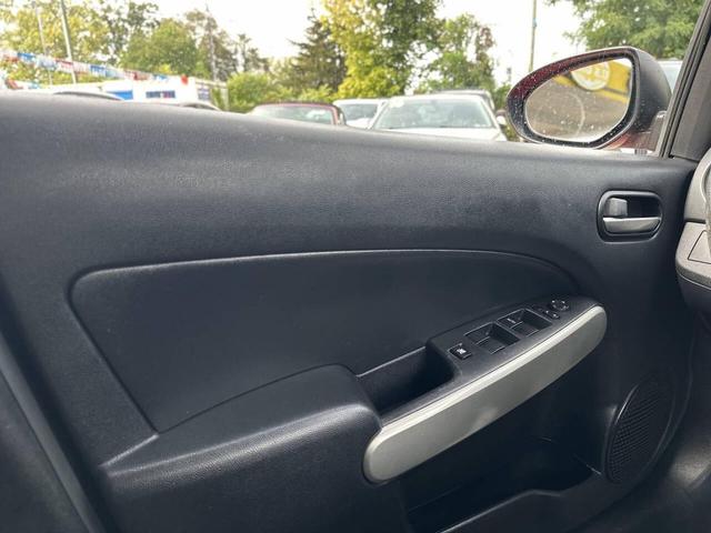 Photo of 2013 True Red Mazda Mazda2