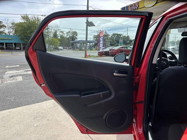 Photo of 2013 True Red Mazda Mazda2