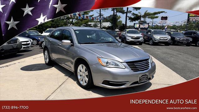 2013 Chrysler 200