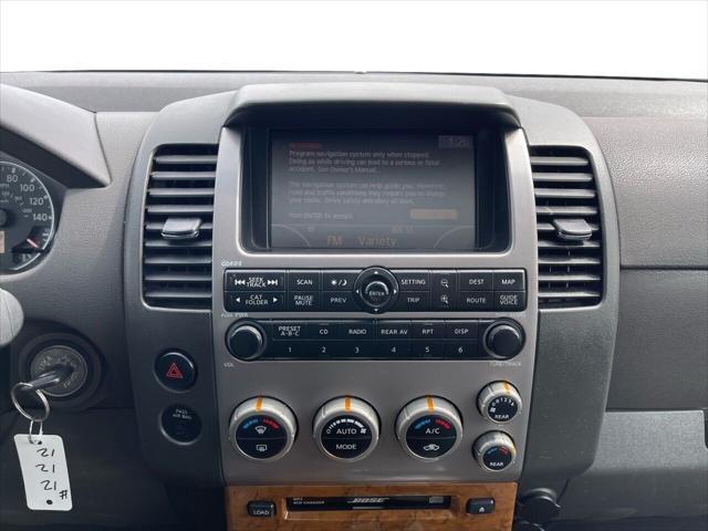 Photo of 2006 Gray Nissan Pathfinder