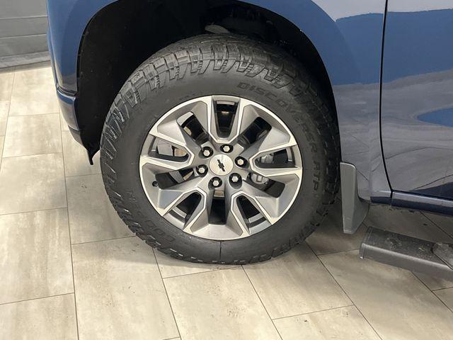 Photo of 2021 Northsky Blue Metallic Chevrolet Silverado 1500