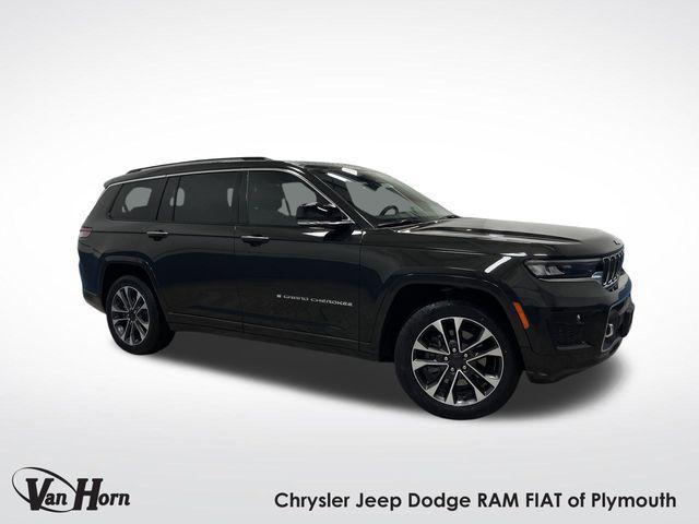 Photo of 2022 Rocky Mountain Pearlcoat Jeep Grand Cherokee L