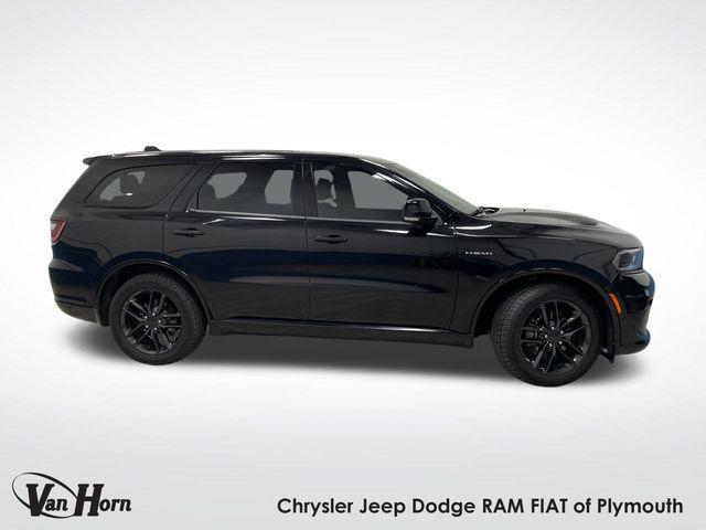Photo of 2021 DB Black Crystal Clearcoat Dodge Durango