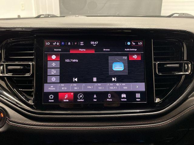 Photo of 2021 DB Black Crystal Clearcoat Dodge Durango