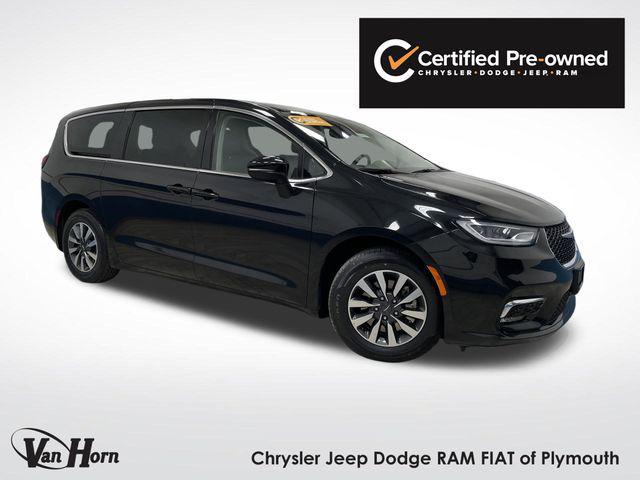 2023 Chrysler Pacifica Hybrid