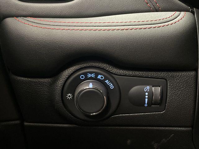 Photo of 2024 White Knuckle Clearcoat Dodge Durango