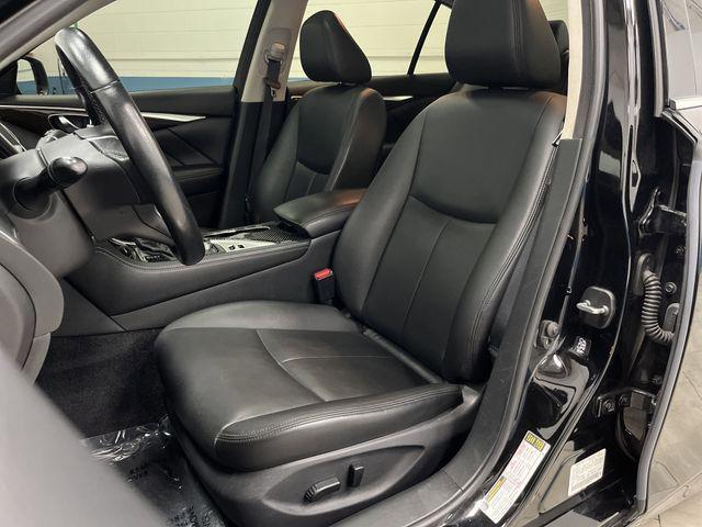 Photo of 2018 Black Obsidian INFINITI Q50