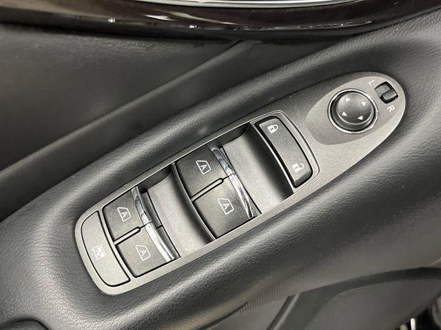 Photo of 2018 Black Obsidian INFINITI Q50