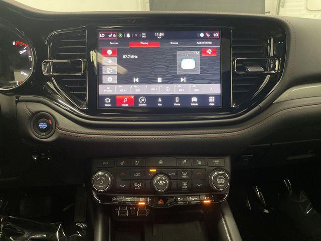 Photo of 2024 Octane Red Pearlcoat Dodge Durango