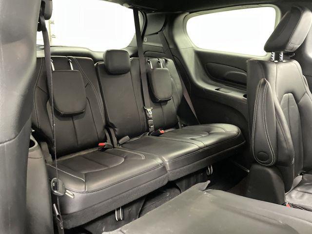 Photo of 2022 Bright White Clearcoat Chrysler Pacifica Hybrid