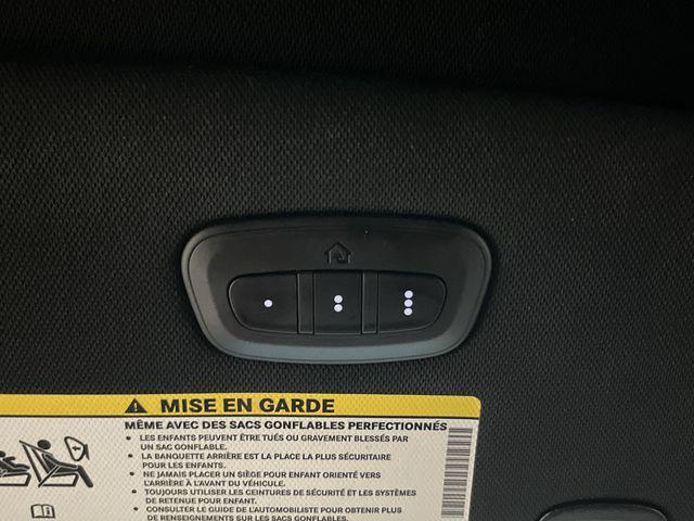 Photo of 2022 Fathom Blue Pearlcoat Chrysler Pacifica Hybrid