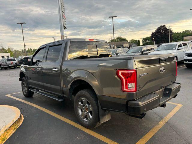 Photo of 2017 Magnetic Metallic Ford F-150