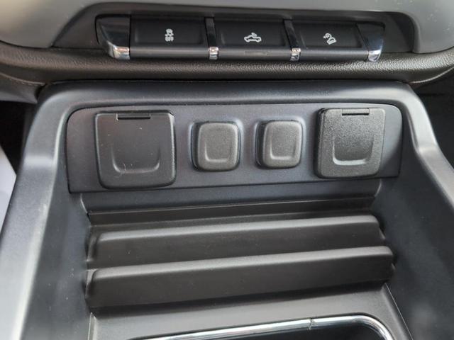 Photo of 2017 Gray GMC Sierra 1500