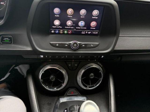 Photo of 2023 Summit White Chevrolet Camaro