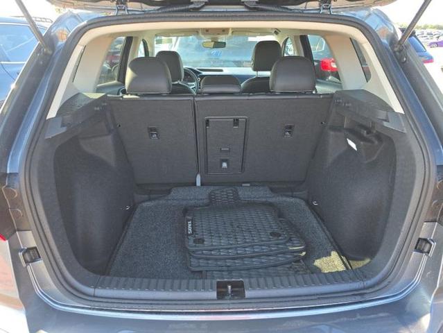 Photo of 2024 Gray Volkswagen Taos