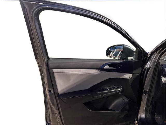 Photo of 2024 Gray Volkswagen Taos