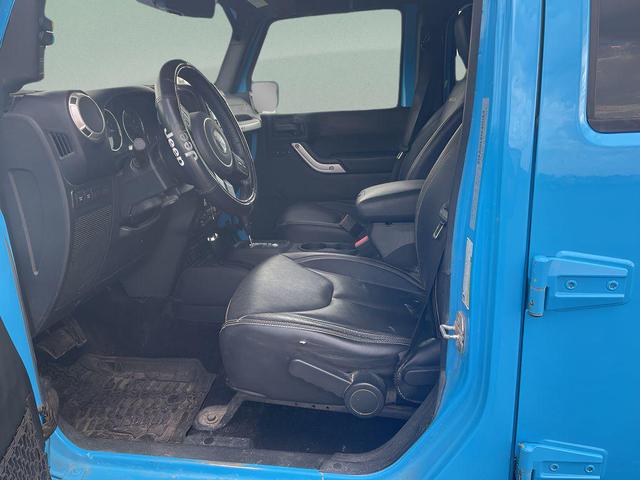 Photo of 2017 Chief Clearcoat Jeep Wrangler Unlimited