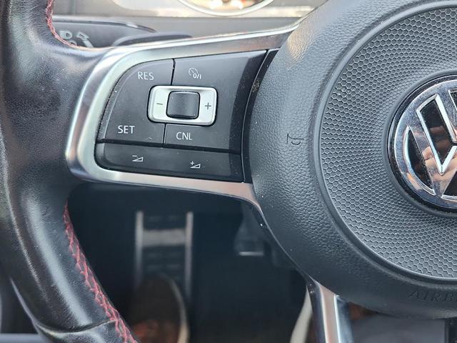 Photo of 2017 Reflex Silver Metallic Volkswagen Golf GTI