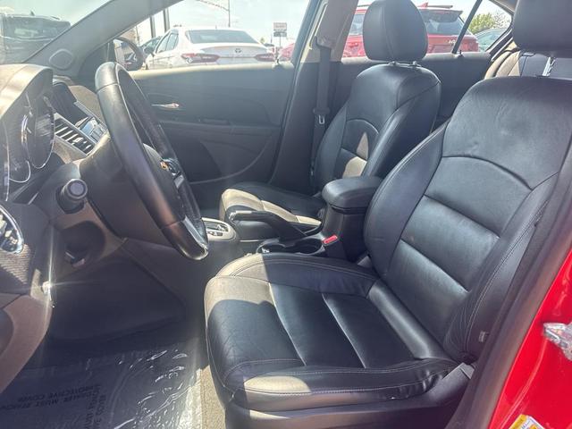 Photo of 2016 Red Chevrolet Cruze Limited