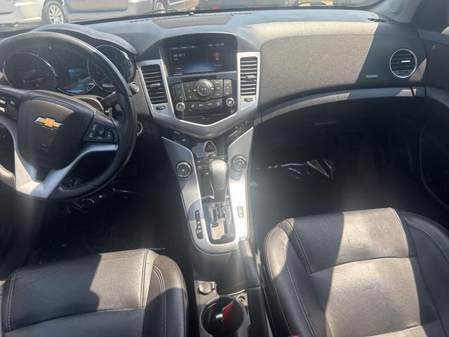 Photo of 2016 Red Chevrolet Cruze Limited