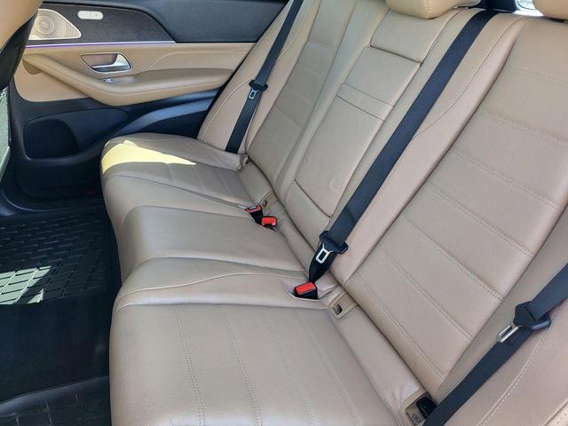 Photo of 2024 White Mercedes-Benz GLE 350