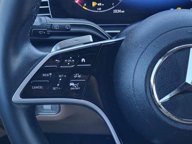 Photo of 2024 White Mercedes-Benz GLE 350