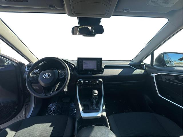 Photo of 2021 Silver Sky Metallic Toyota RAV4