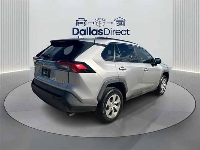 Photo of 2021 Silver Sky Metallic Toyota RAV4