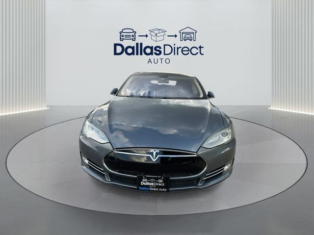 Photo of 2013 Gray Metallic Tesla Model S