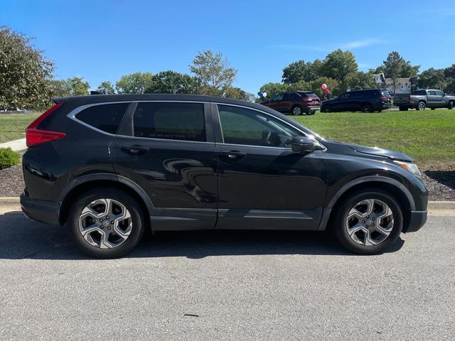 Photo of 2018 Crystal Black Pearl Honda CR-V