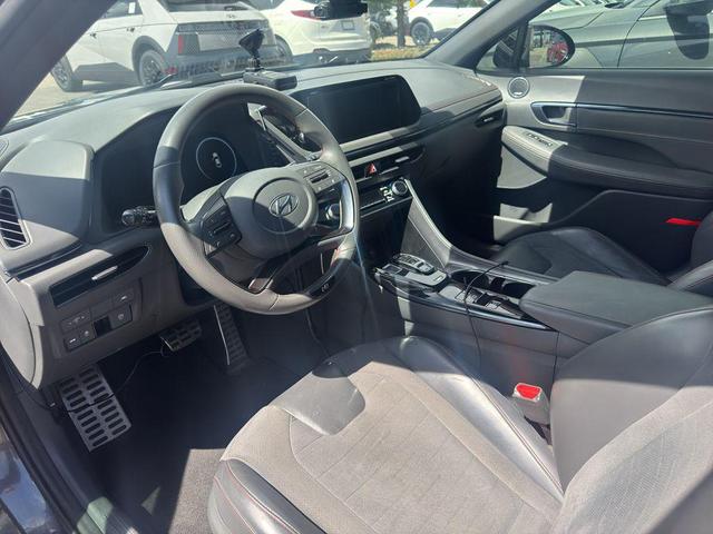 Photo of 2021 Gray Hyundai SONATA