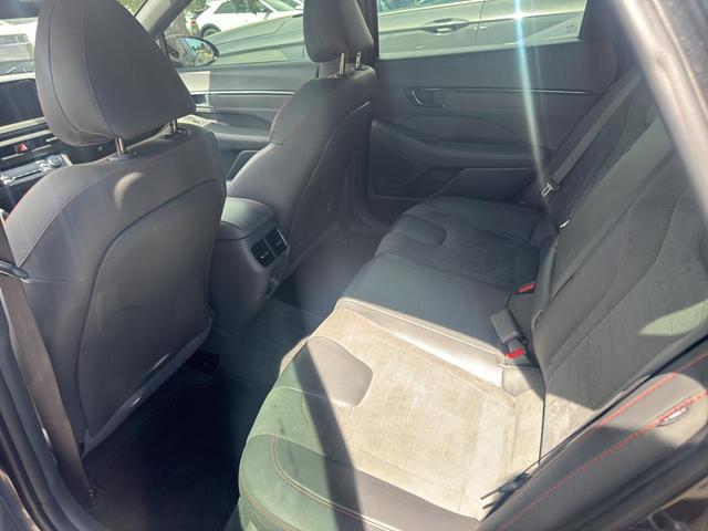 Photo of 2021 Gray Hyundai SONATA