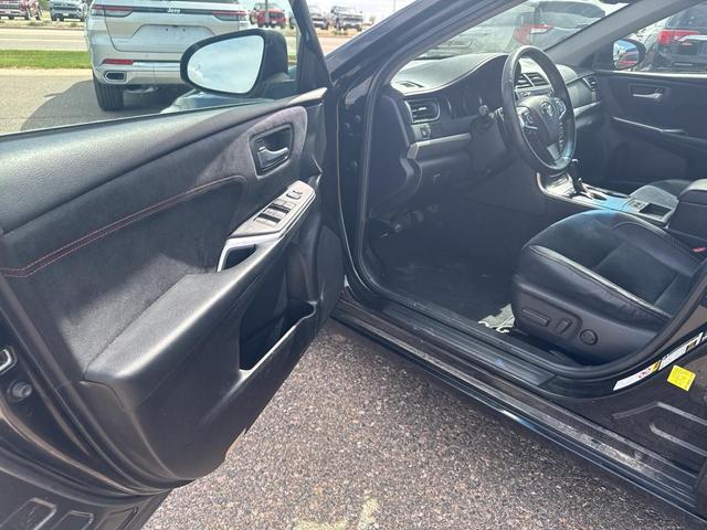 Photo of 2015 Attitude Black Toyota Camry