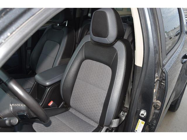 Photo of 2017 Black Chevrolet Colorado