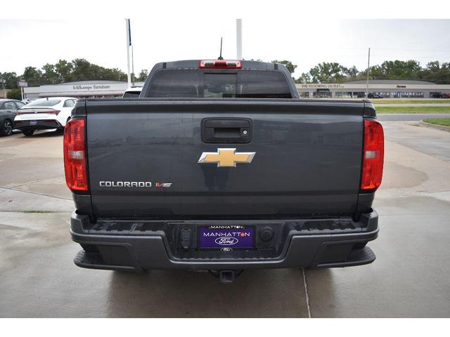 Photo of 2017 Black Chevrolet Colorado
