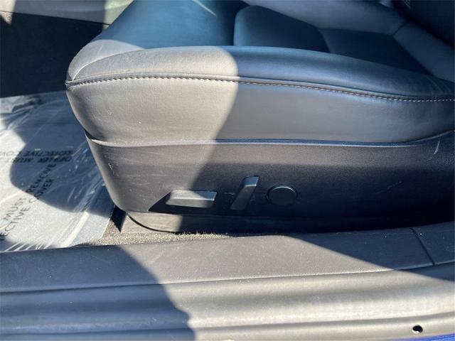 Photo of 2018 Deep Blue Metallic Tesla Model 3