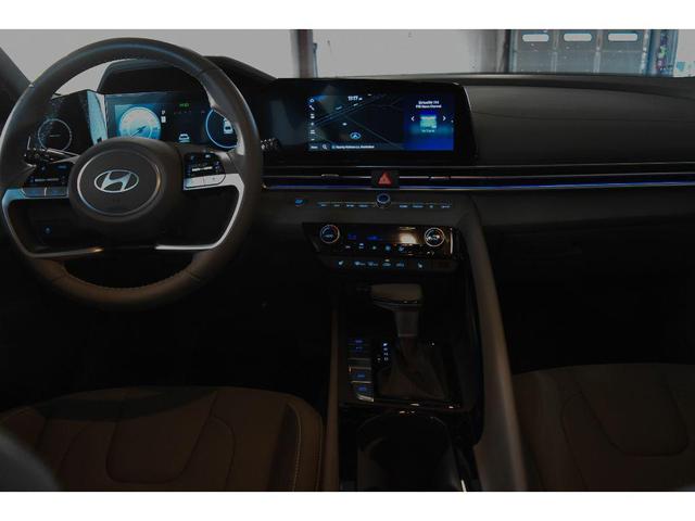Photo of 2024 Gray Hyundai ELANTRA