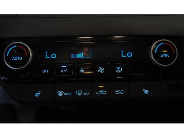 Photo of 2024 Gray Hyundai ELANTRA