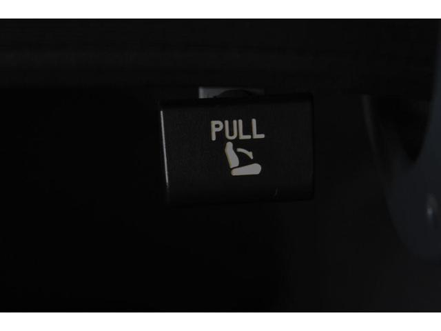 Photo of 2024 Gray Hyundai ELANTRA
