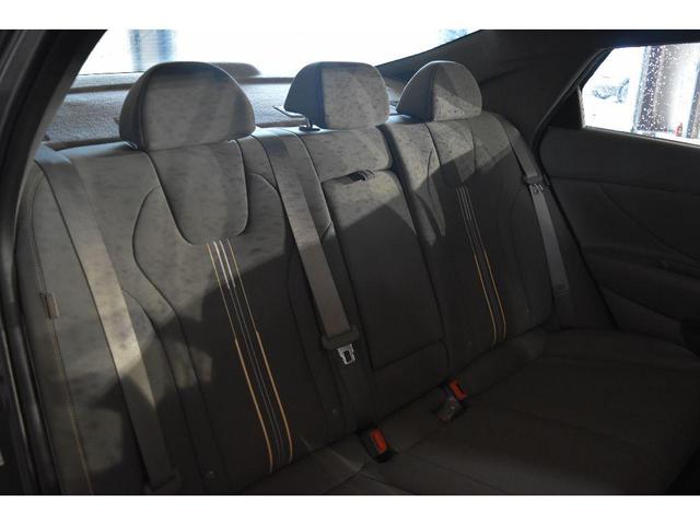Photo of 2024 Gray Hyundai ELANTRA