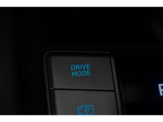 Photo of 2024 Gray Hyundai ELANTRA