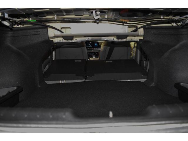 Photo of 2024 Gray Hyundai ELANTRA